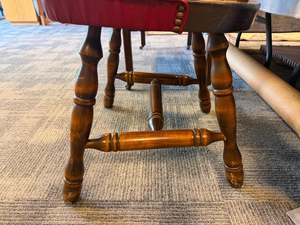 VINTAGE AUTHENTIC FURNITUER PRODUCTS TAVERN STYLE CAPTAIN'S CHAIR - 11