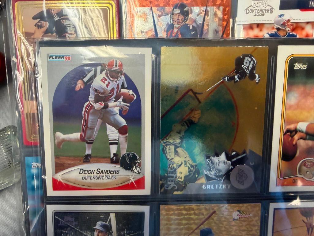 18 ASSORTED HALL OF FAME AND FUTURE HALL OF FAME BASEBALL, FOOTBALL, AND BASKETBALL SPORTS CARDS - 4