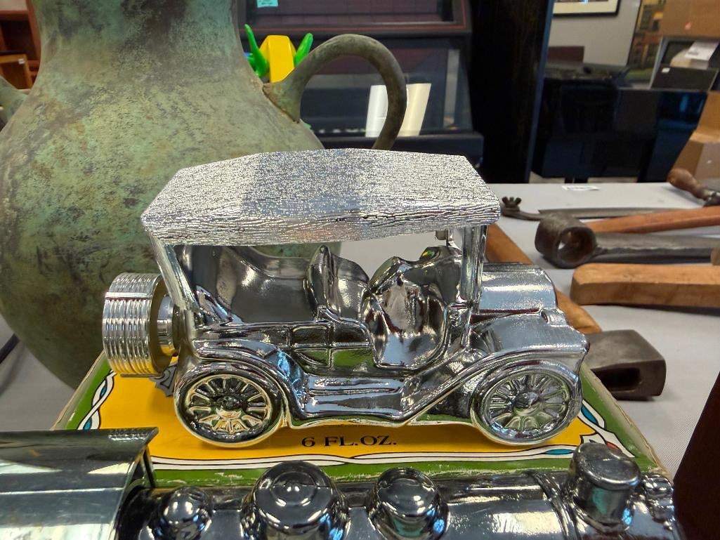 FIVE VINTAGE AVON FIGURAL CAR AND TRAIN AFTERSHAVE DECANTERS - 4