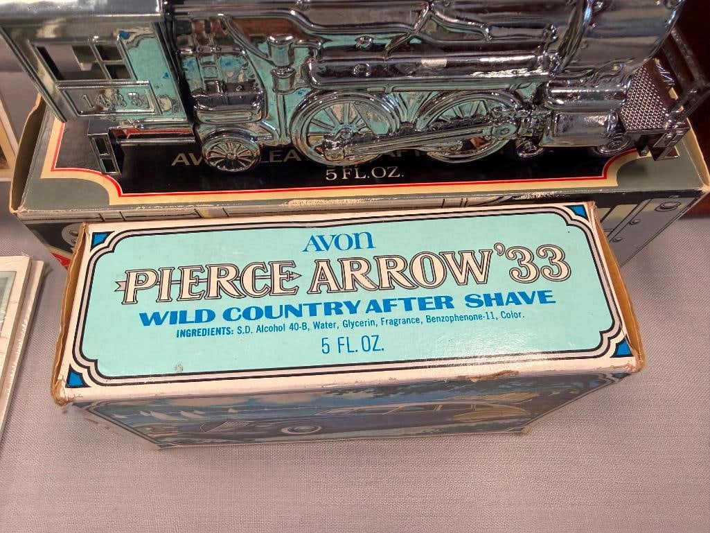 FIVE VINTAGE AVON FIGURAL CAR AND TRAIN AFTERSHAVE DECANTERS - 8