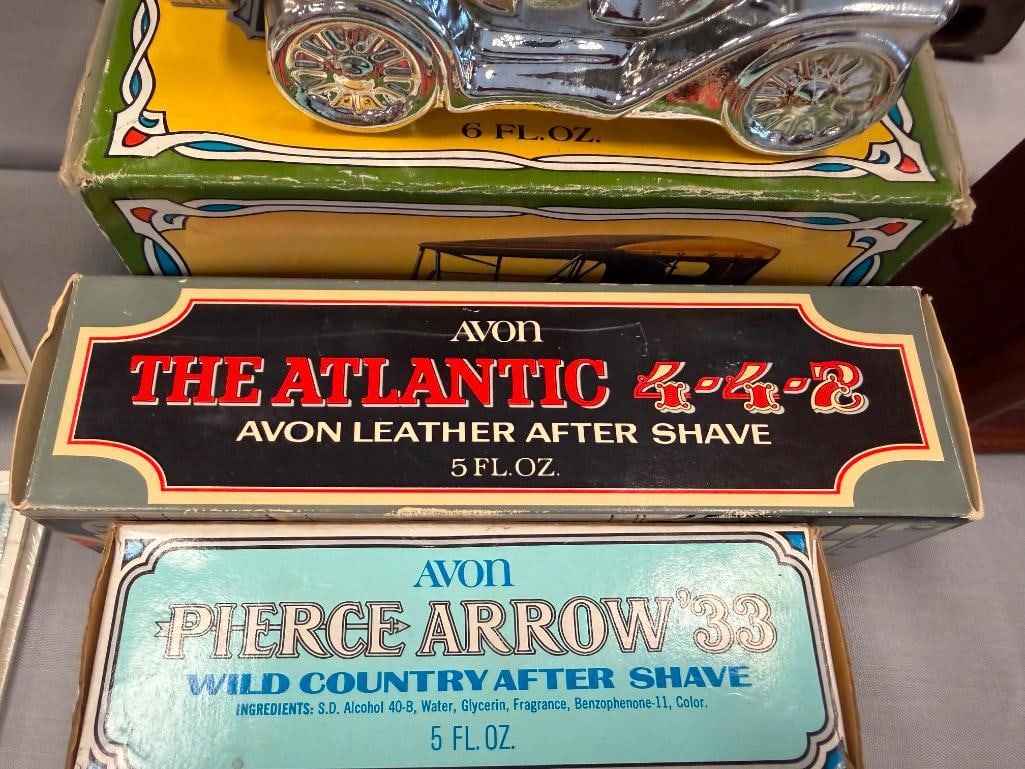 FIVE VINTAGE AVON FIGURAL CAR AND TRAIN AFTERSHAVE DECANTERS - 9