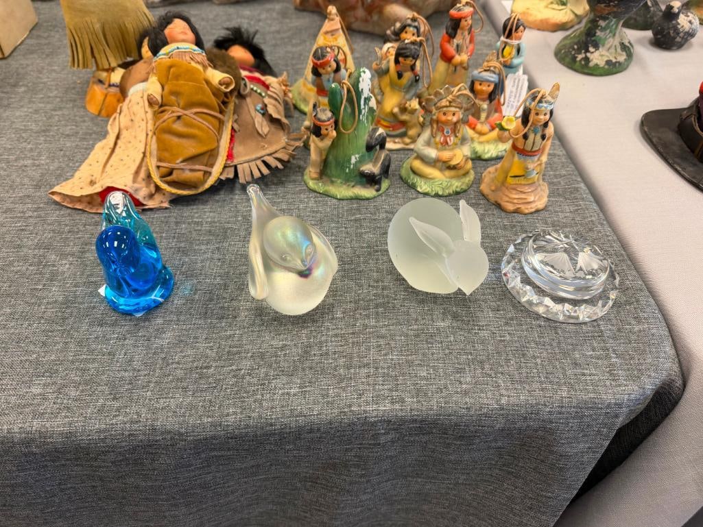 FOUR COLLECTIBLE GLASS PAPERWEIGHTS INCLUDING ZALIQUE DOVE, RABBIT, LEO WARD SIGNED BLUE GLASS BIRD - 2