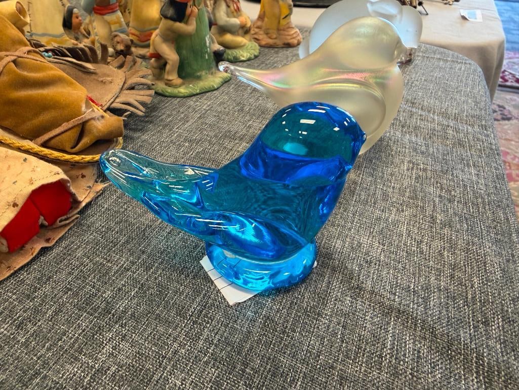 FOUR COLLECTIBLE GLASS PAPERWEIGHTS INCLUDING ZALIQUE DOVE, RABBIT, LEO WARD SIGNED BLUE GLASS BIRD - 3