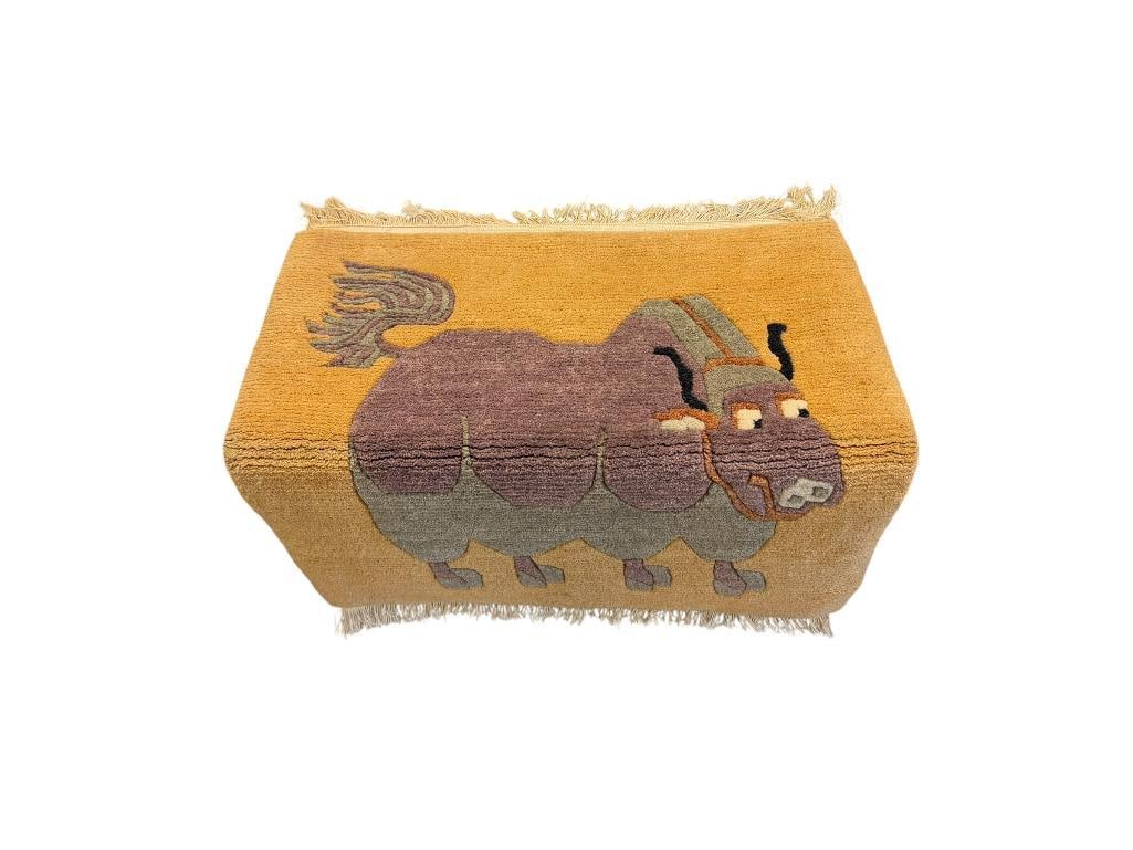 TIBETAN YAK HANDWOVEN MEDITATION CARPET RUG MADE OF 100% WOOL: GOOD CONDITION 20" X 22"
