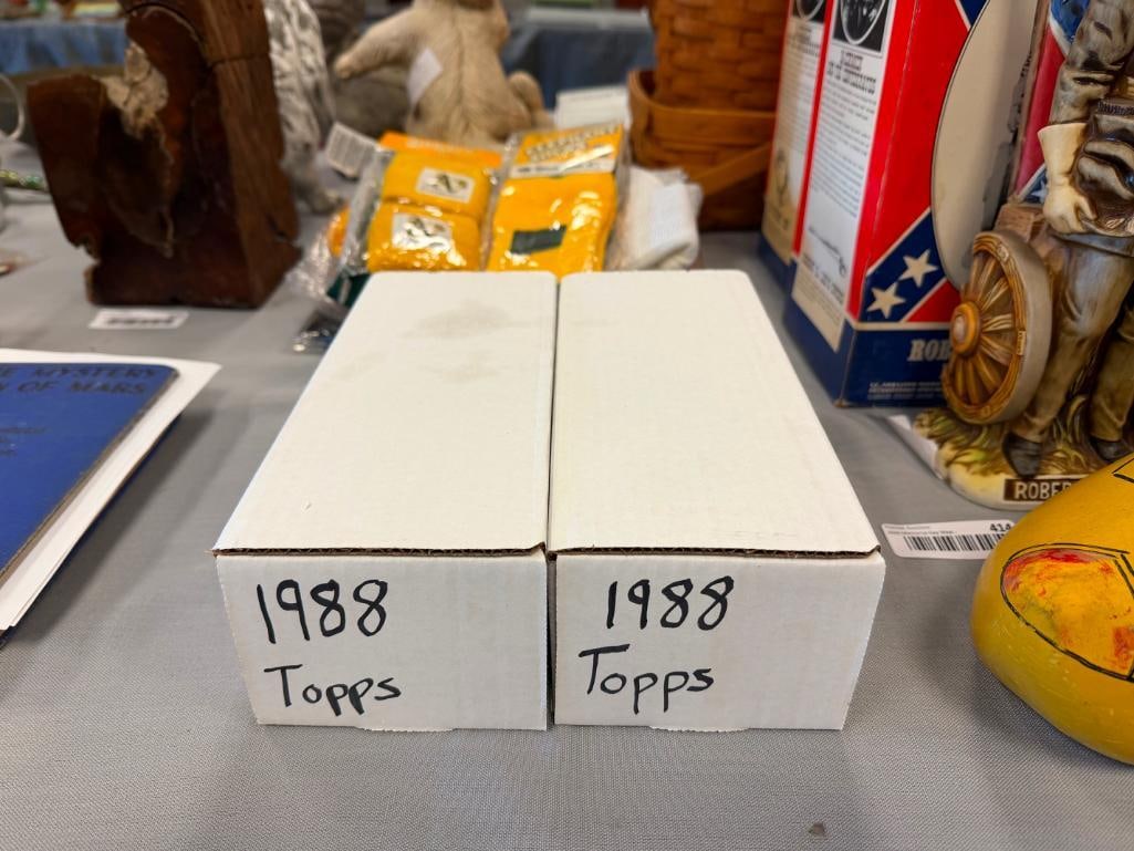 1988 TOPPS BASEBALL CARD SET INCLUDES NOLAN RYAN, BARRY BONDS, TOM GLAVINE APPEARS COMPLETE - 2