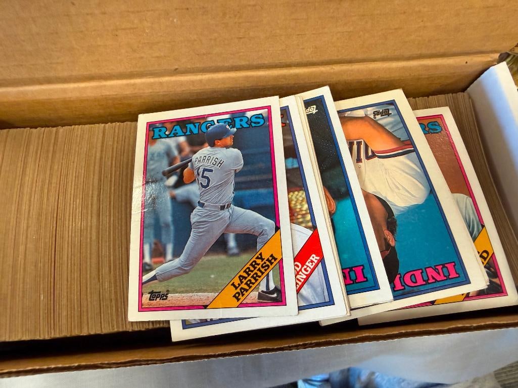 1988 TOPPS BASEBALL CARD SET INCLUDES NOLAN RYAN, BARRY BONDS, TOM GLAVINE APPEARS COMPLETE - 7