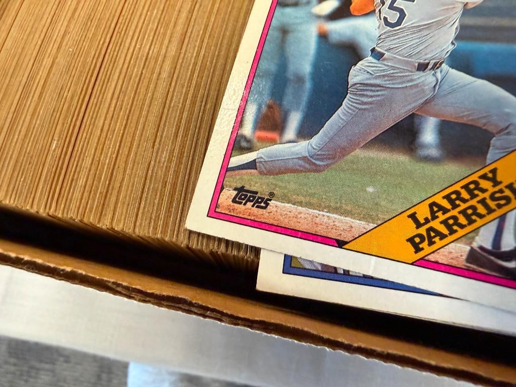 1988 TOPPS BASEBALL CARD SET INCLUDES NOLAN RYAN, BARRY BONDS, TOM GLAVINE APPEARS COMPLETE - 8