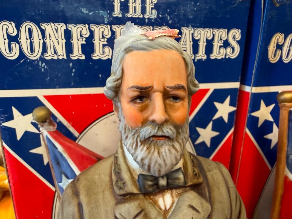MC CORMICK DISTILLING AMERICAN PORCELAIN THE CONFEDERATES DECANTER SET - 5