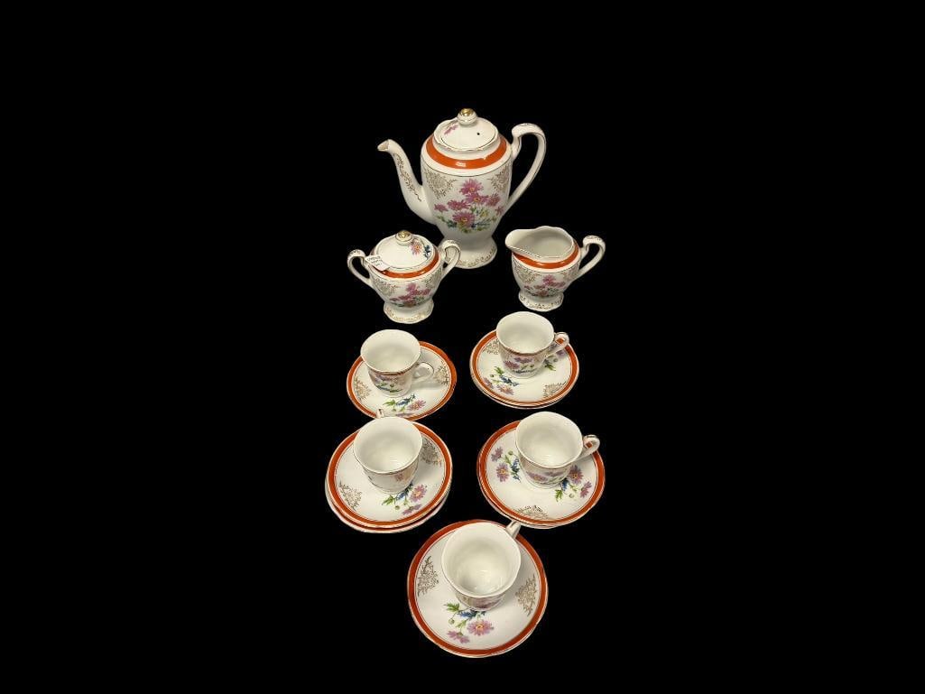 MID-20TH CENTURY CORONATION CHINA PORCELAIN CHINA FLORAL DECORATED WITH GILT ACCENTS: 16 PIECES TOTAL, INCLUDES THREE EXTRA SAUCERS 7 1/2" TEAPOT