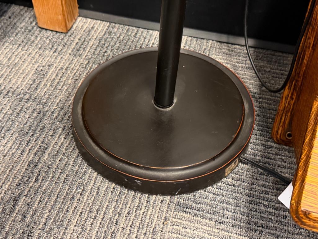 OIL RUBBED BRONZE METAL FLOOR LAMP - 3