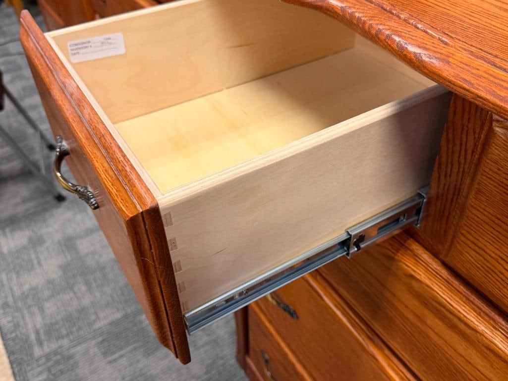 OAK NINE DRAWER DRESSER WITH ATTACHED MIRROR - 11