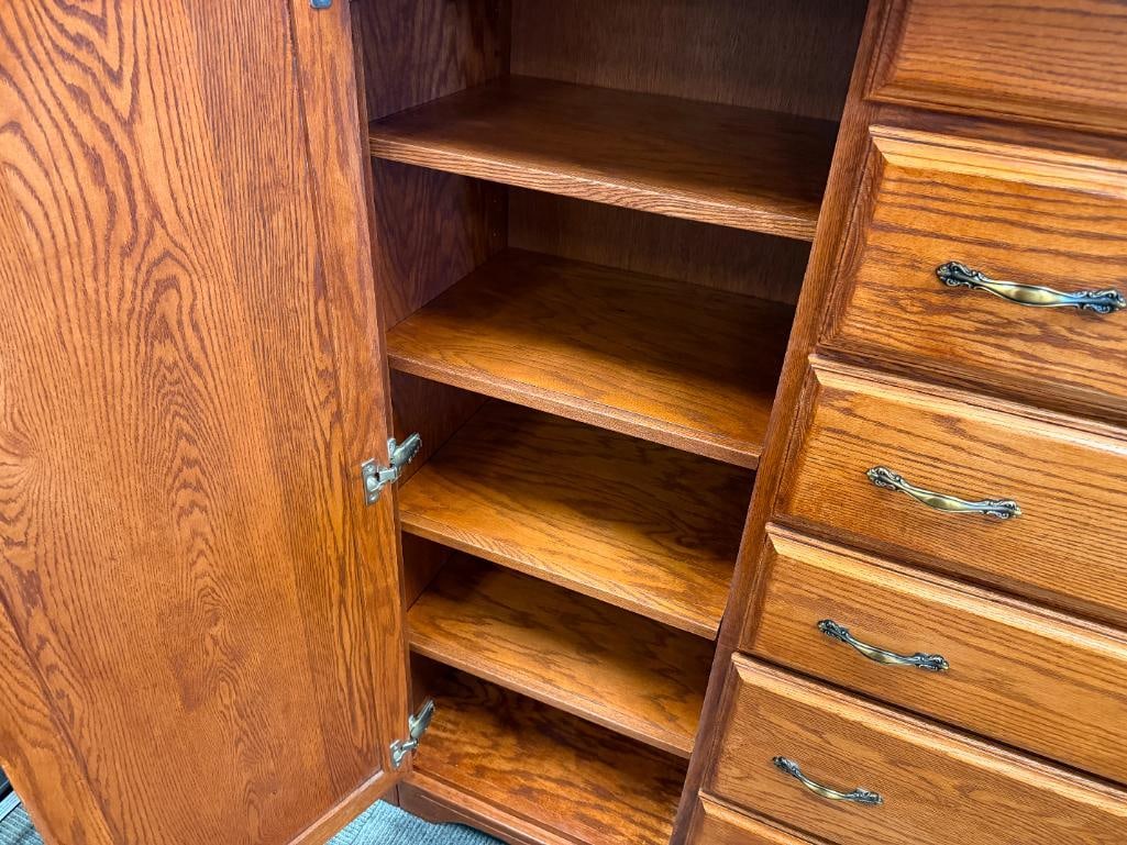 OAK SIX DRAWER CHEST OF DRAWERS / CHIFFOROBE - 8