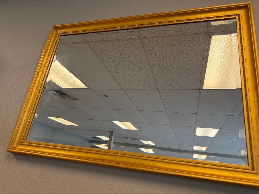LARGE BEVELED MIRROR IN GOLD FINISH WOODEN FRAME - 2