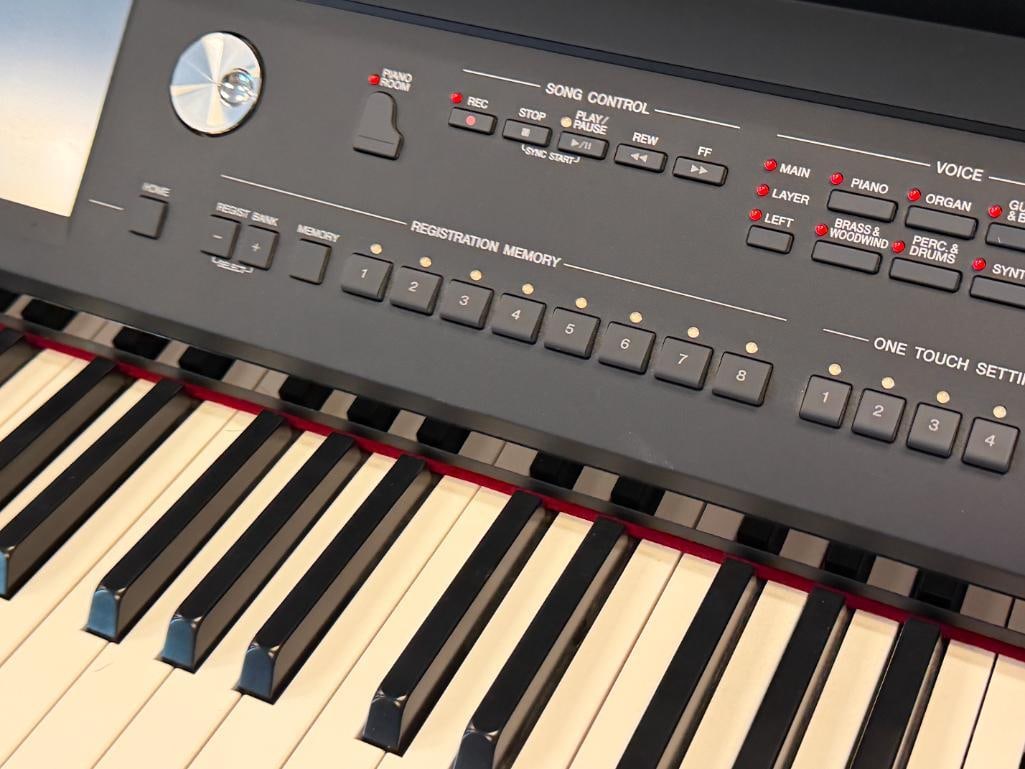 YAMAHA CAVINOVA CVP-709 DIGITAL PIANO FEATURES LCD DISPLAY, SESSION MODE, WITH OVER 1200 PRESETS - 6