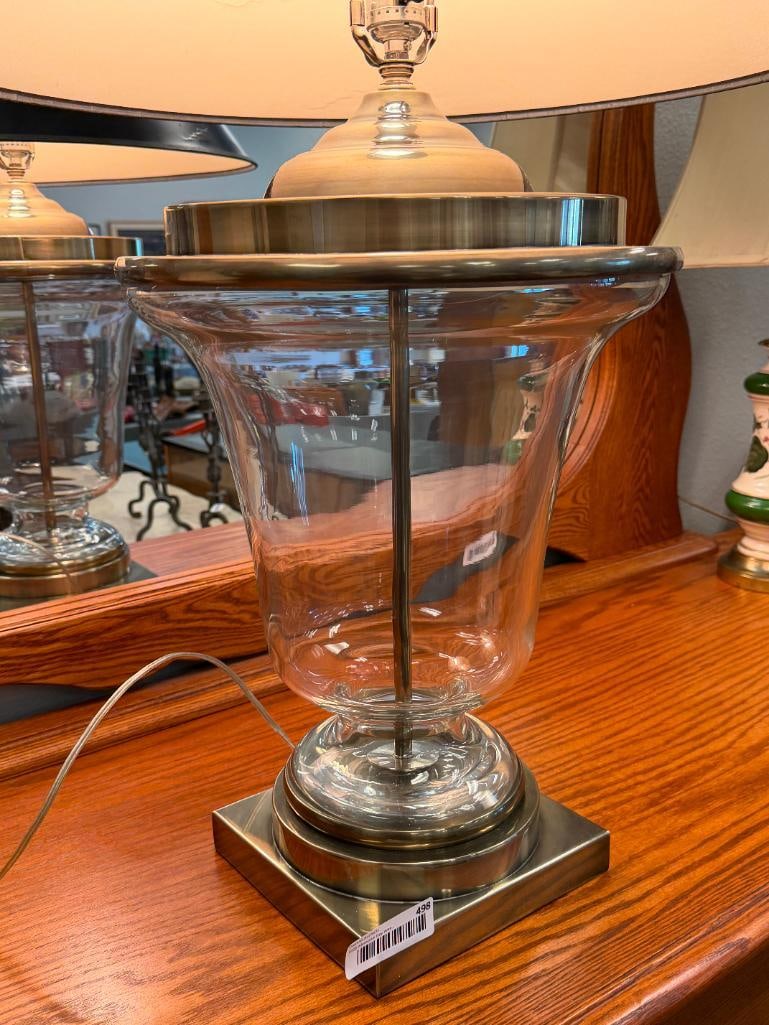 LARGE CLASSICAL GLASS AND METAL URN TABLE LAMP - 2
