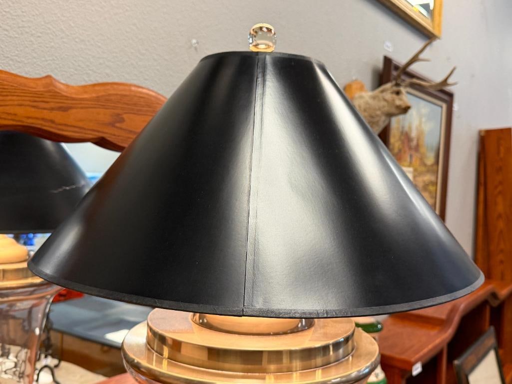 LARGE CLASSICAL GLASS AND METAL URN TABLE LAMP - 5
