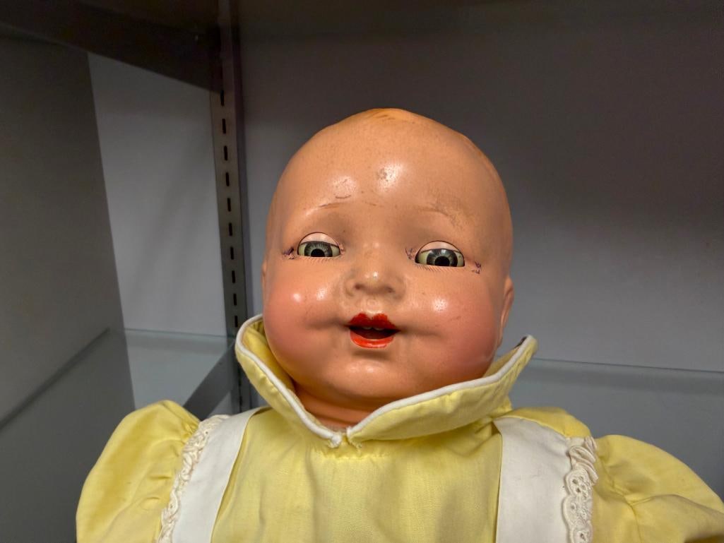 ANTIQUE MADAME HENDREN COMPOSITION DOLL - 3