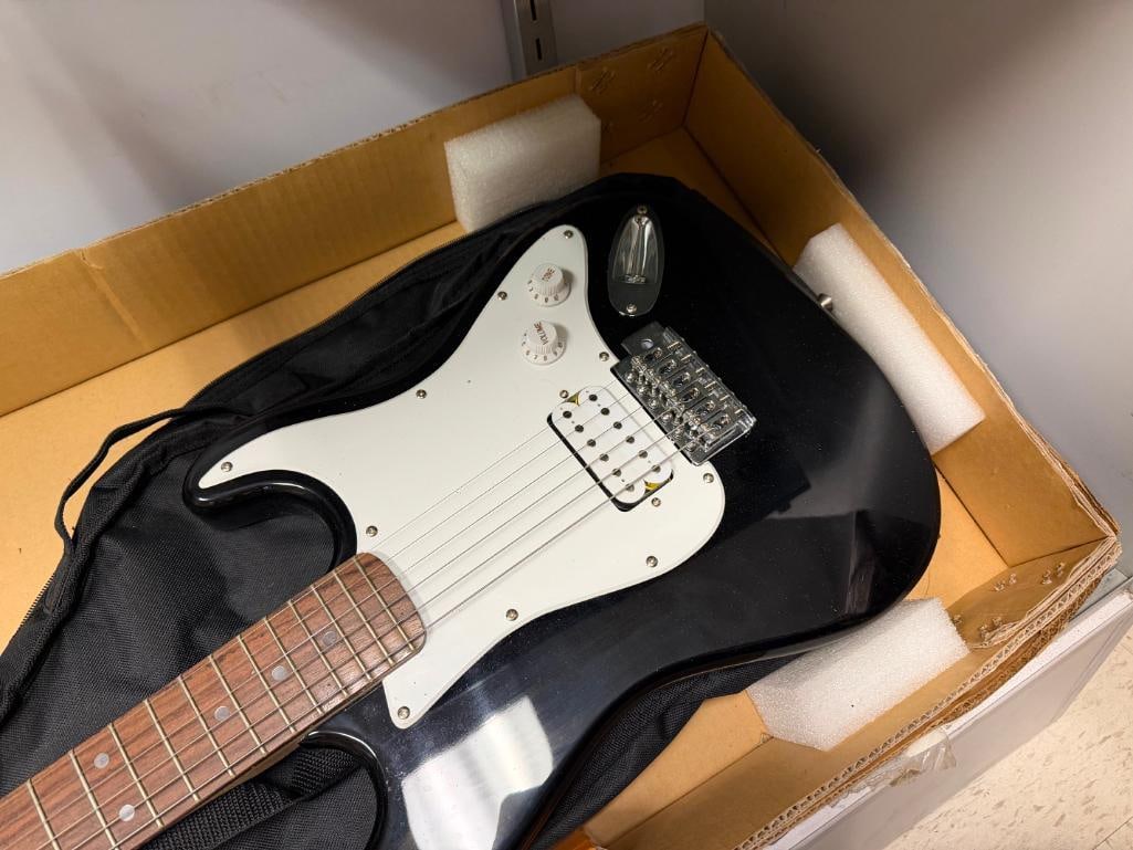 KONA HANDCRATED SIX STRING ELECTRIC GUITAR SET - 3