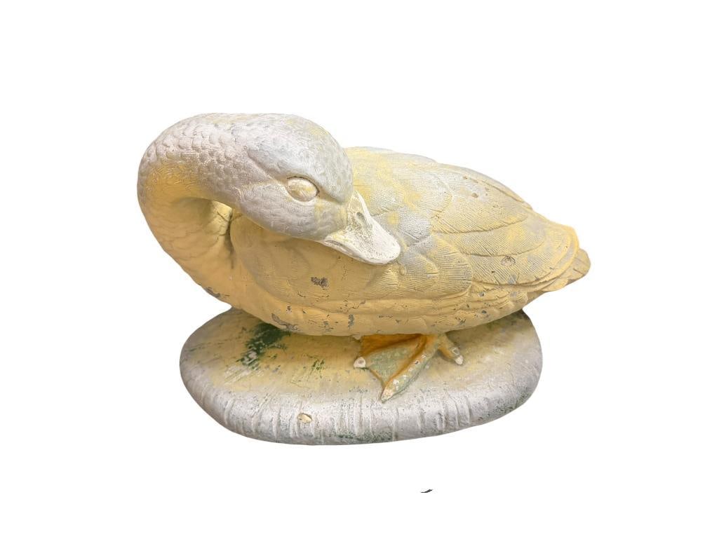 1986 HENRI STUELIO INC. MALLARD DUCK CEMENT YARD ART SCULPTURE: SIGNED BY MAKER, HAND PAINTED BUT PAINT HAS FADED, FAIR CONDITION 14" L