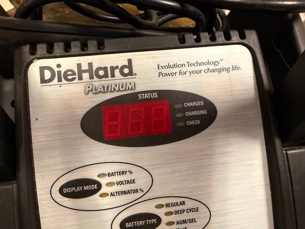 DIEHARD PLATINUM BATTERY CHARGER / ENGINE STARTER - 4