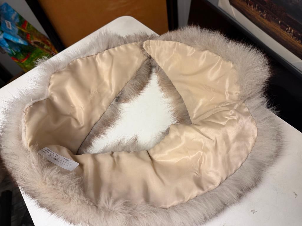 SILVER FOX FUR COLLAR - 4