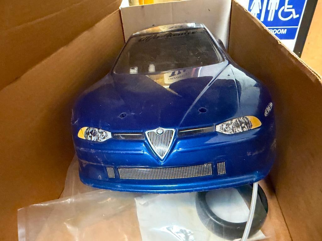 TEAM ASSOCIATED AE TC3 RACER KIT #3012 ALFA ROMEO RC CAR - 11