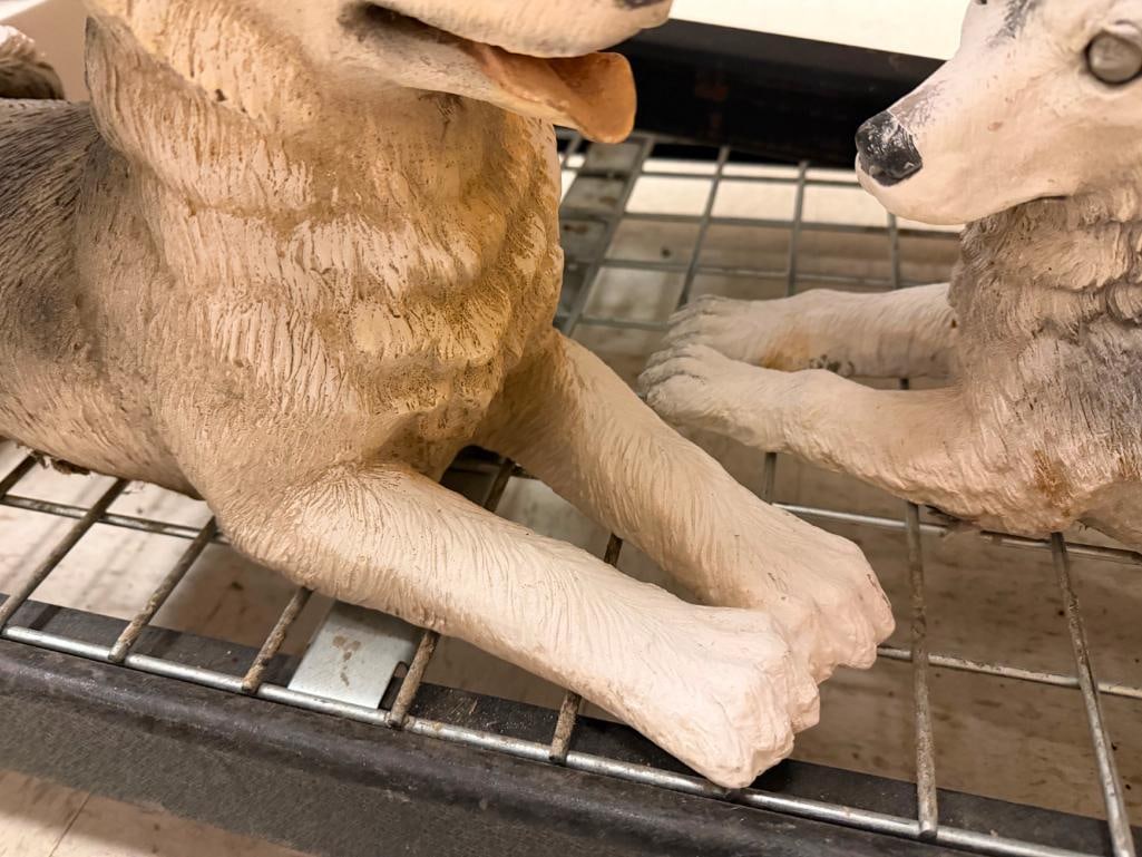 TWO RESTING WOLF / HUSKY AND PUP RESIN YARD ART SCULPTURES - 5