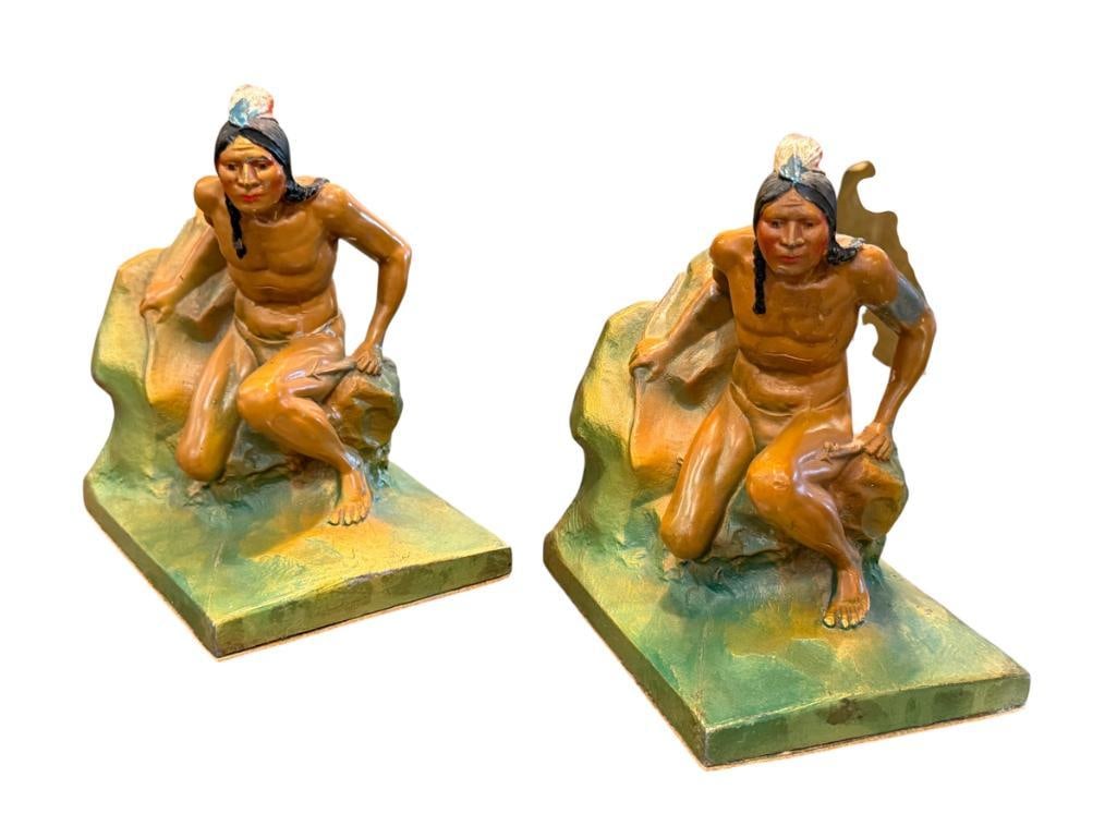 VINTAGE JENNINGS BROTHERS PAINTED CAST METAL INDIAN SCOUT BOOKENDS (1 of 7)