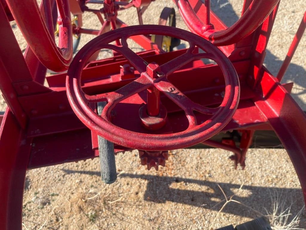 ANTIQUE HORSE-DRAWN GRADER EARLY CONSTRUCTION EQUIPMENT - 14