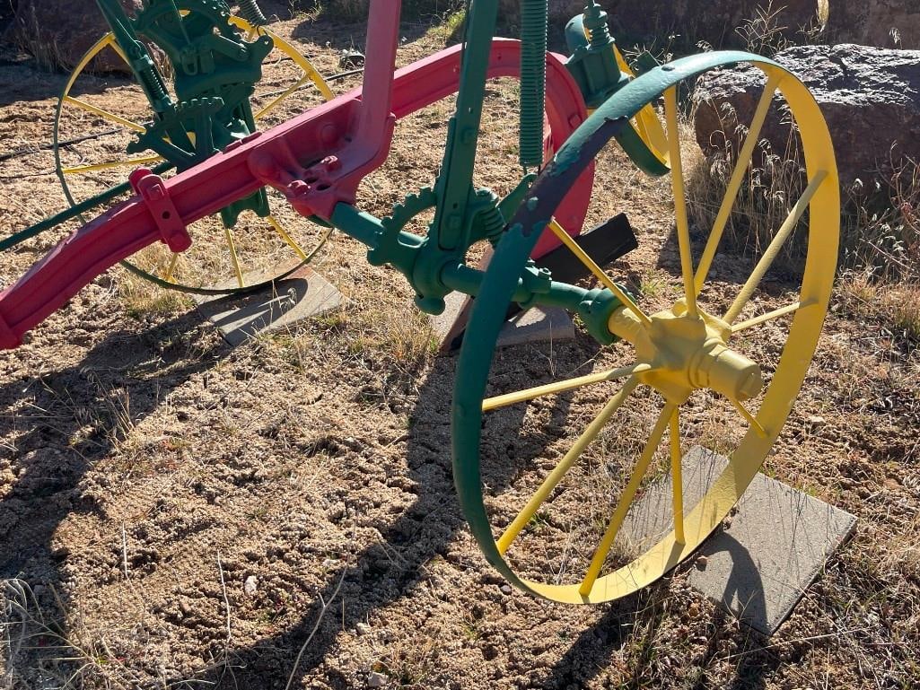 ANTIQUE JOHN DEERE HORSE-DRAWN SICKLE BAR MOWER EARLY 20TH CENTURY FARMING IMPLEMENT / DAIN MOWER - 13