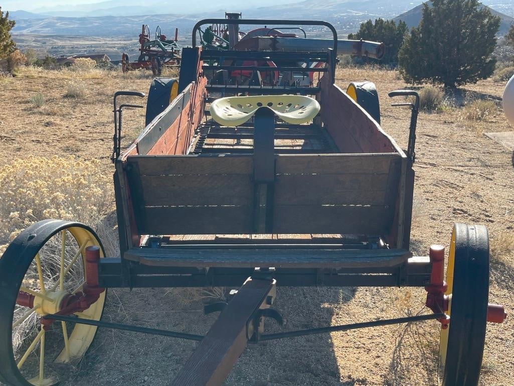 ANTIQUE HORSE-DRAWN MANURE SPREADER EARLY FARMING IMPLEMENT - 12
