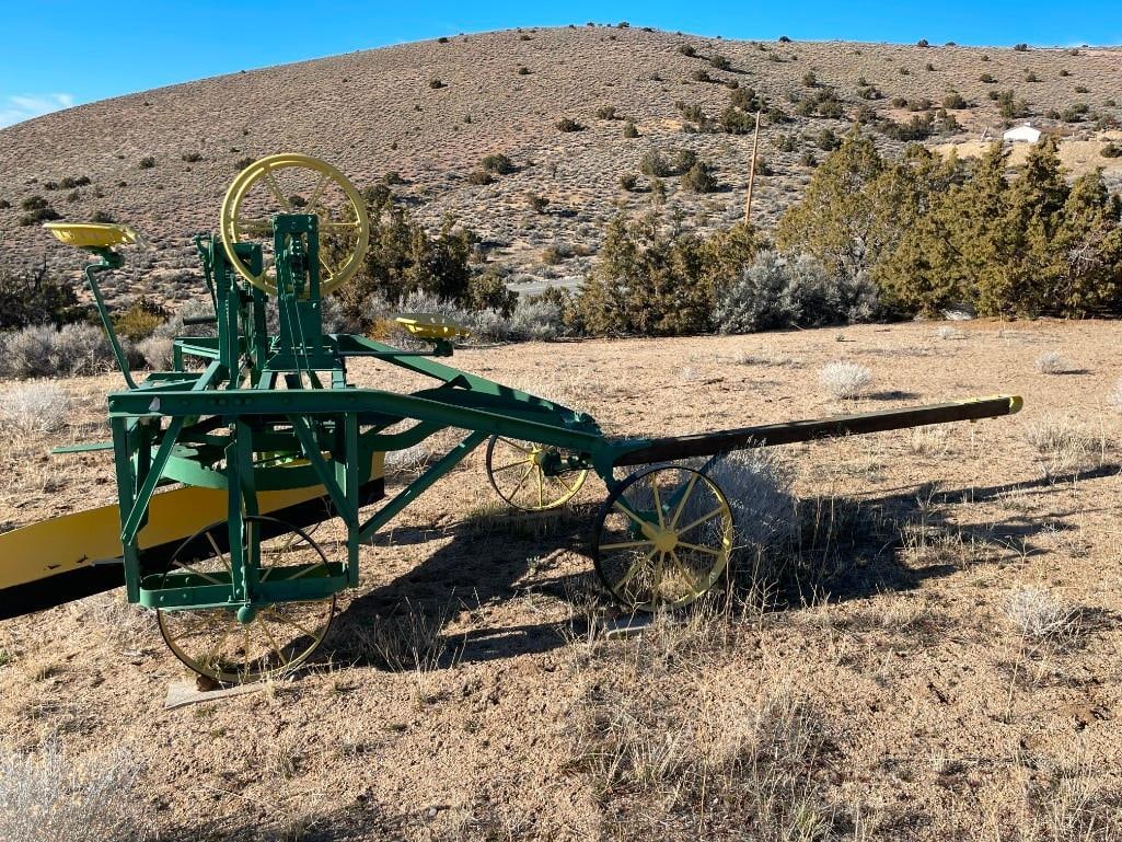 ANTIQUE J.D. ADAMS & CO. LITTLE ROADSTER HORSE-DRAWN PULL GRADER - 11