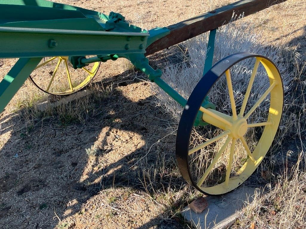ANTIQUE J.D. ADAMS & CO. LITTLE ROADSTER HORSE-DRAWN PULL GRADER - 16