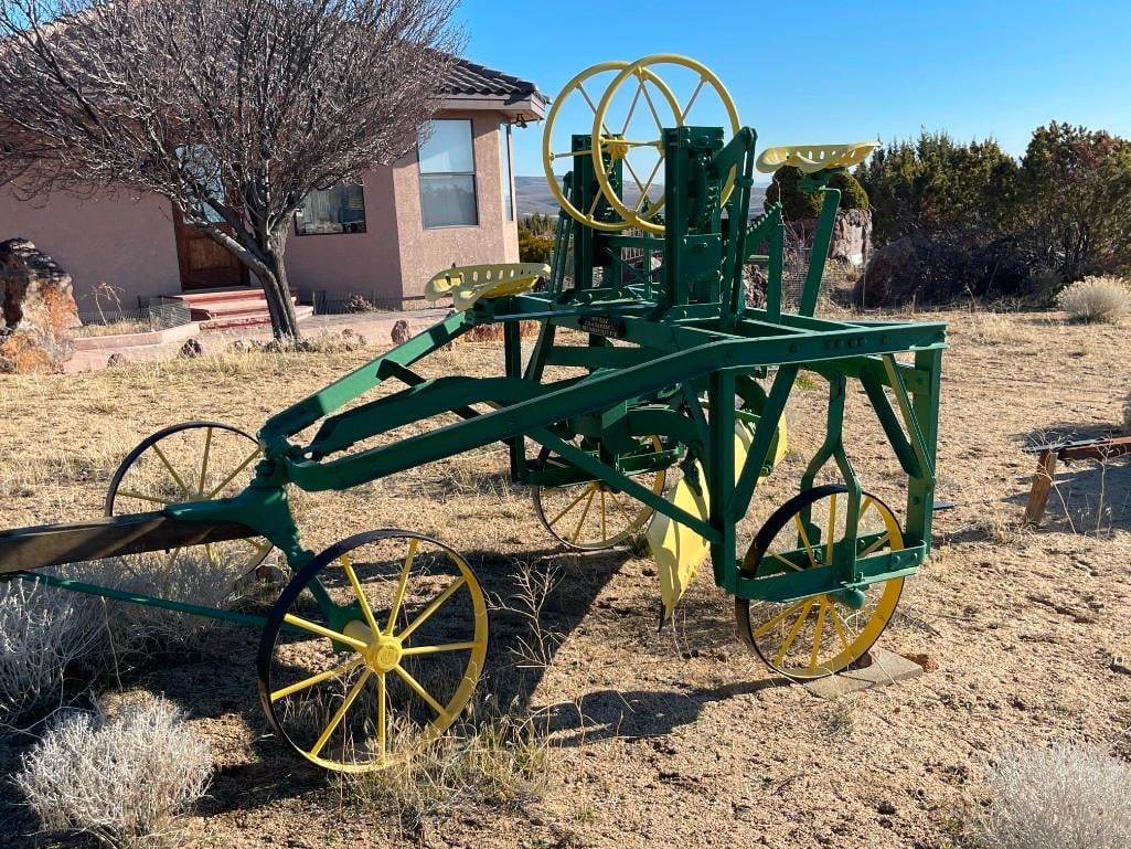 ANTIQUE J.D. ADAMS & CO. LITTLE ROADSTER HORSE-DRAWN PULL GRADER - 2