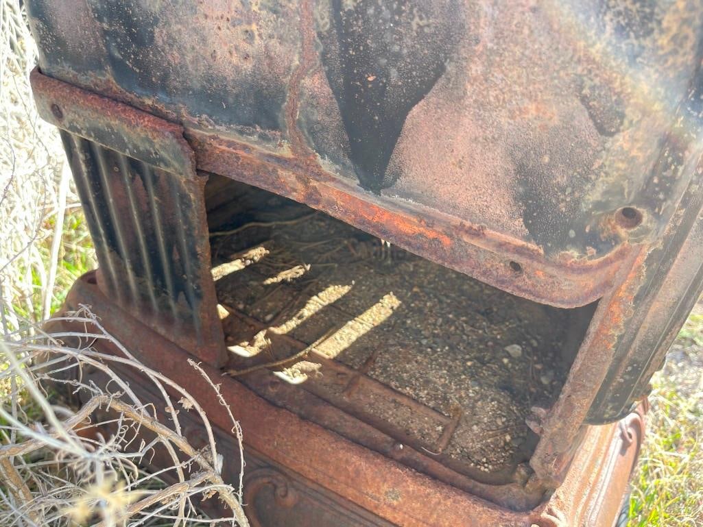 ANTIQUE CAST IRON WASHINGTON STOVE WORKS NO. 21 WOOD BURNING STOVE - 13