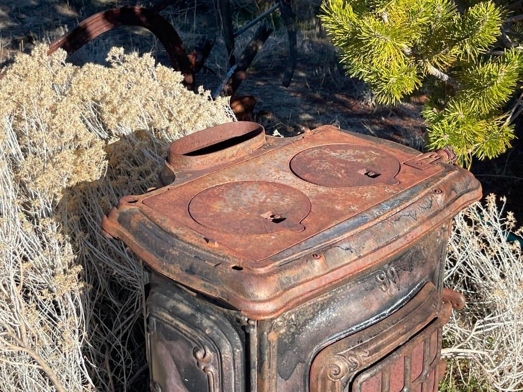 ANTIQUE CAST IRON WASHINGTON STOVE WORKS NO. 21 WOOD BURNING STOVE - 3