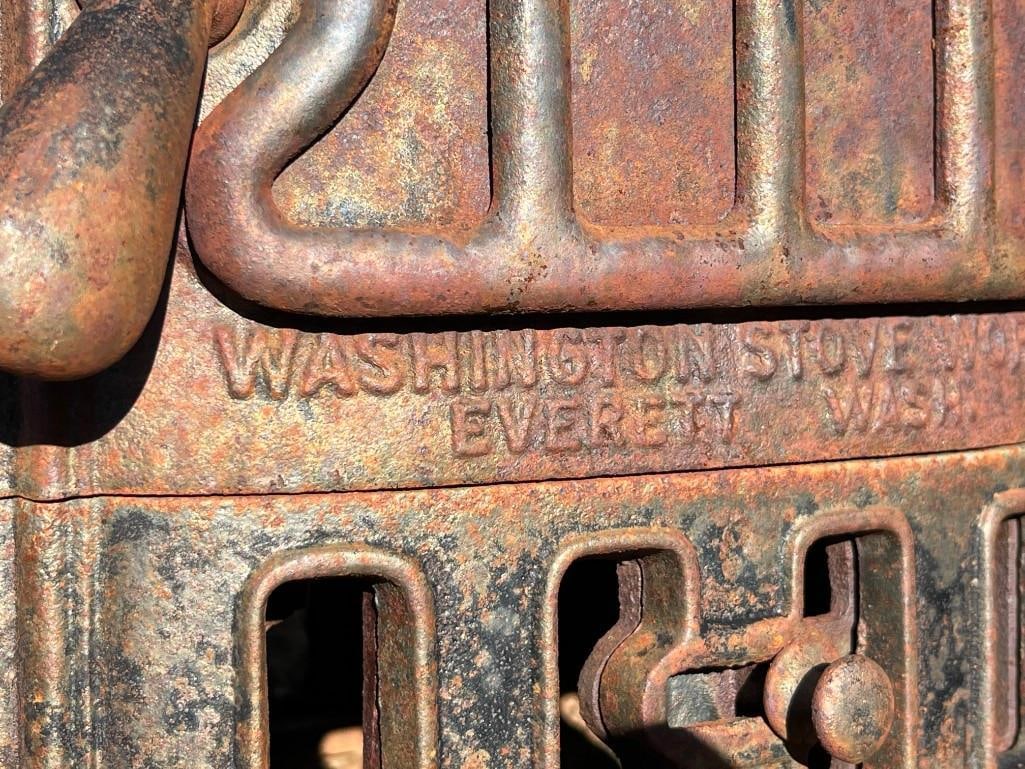 ANTIQUE CAST IRON WASHINGTON STOVE WORKS NO. 21 WOOD BURNING STOVE - 7
