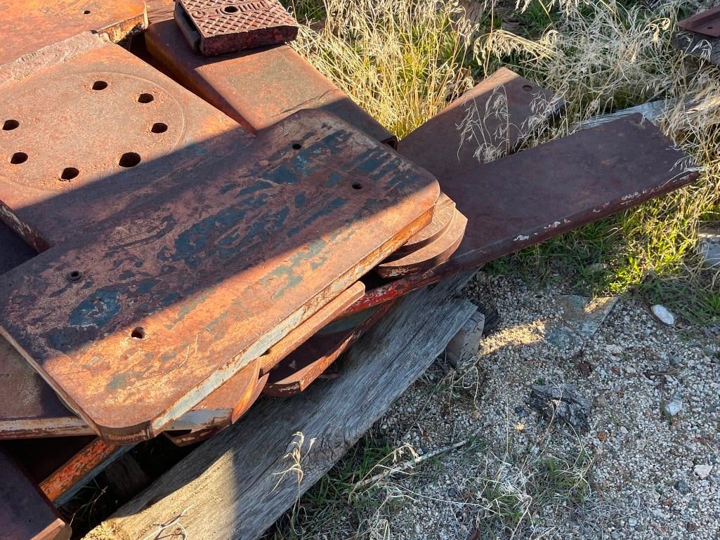 VINTAGE GLOBE FRAME AND BOLSTER PLATES FROM HEAVY DUTY IN GROUND AUTOMOTIVE LIFT SYSTEM - 6