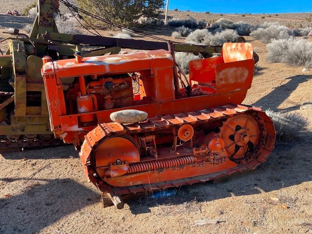 1930'S ALLIS-CHALMERS MODEL M CRAWLER TRACTOR (1 of 19)