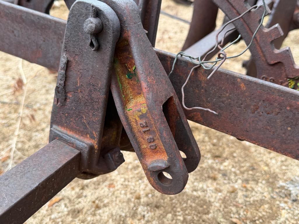 ANTIQUE HORSE DRAWN CULTIVATOR FROM EARLY 20TH CENTURY - 6
