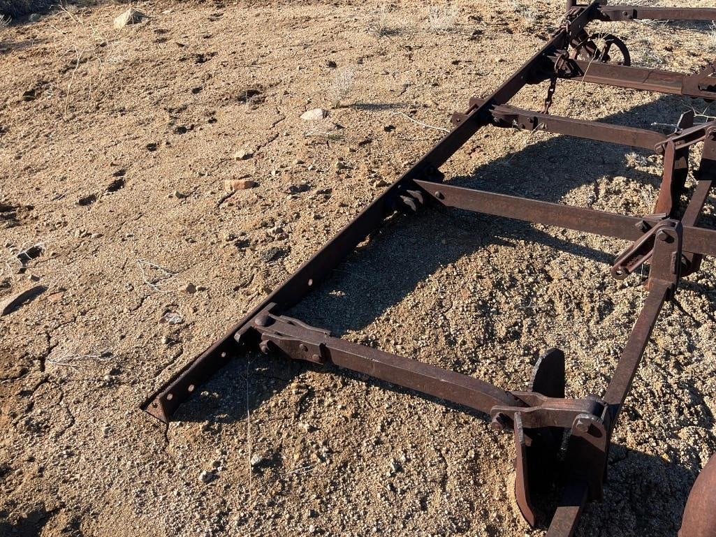 ANTIQUE HORSE DRAWN CULTIVATOR FROM EARLY 20TH CENTURY - 8
