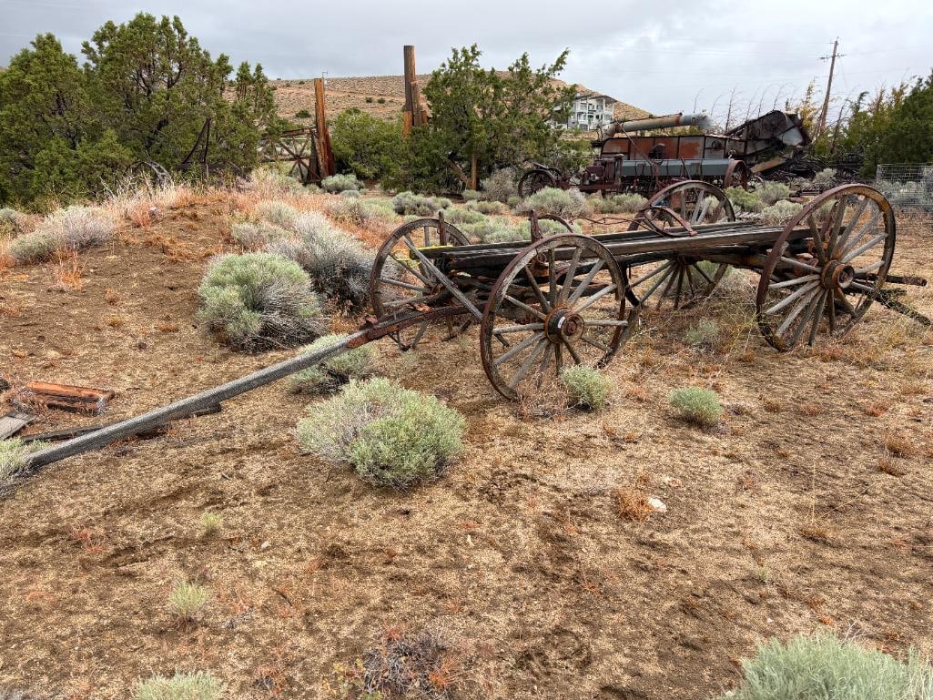 ANTIQUE 19TH CENTURY HORSE DRAWN WAGON FRAME WITH FOUR WAGON WHEELS STILL INTACT - 4