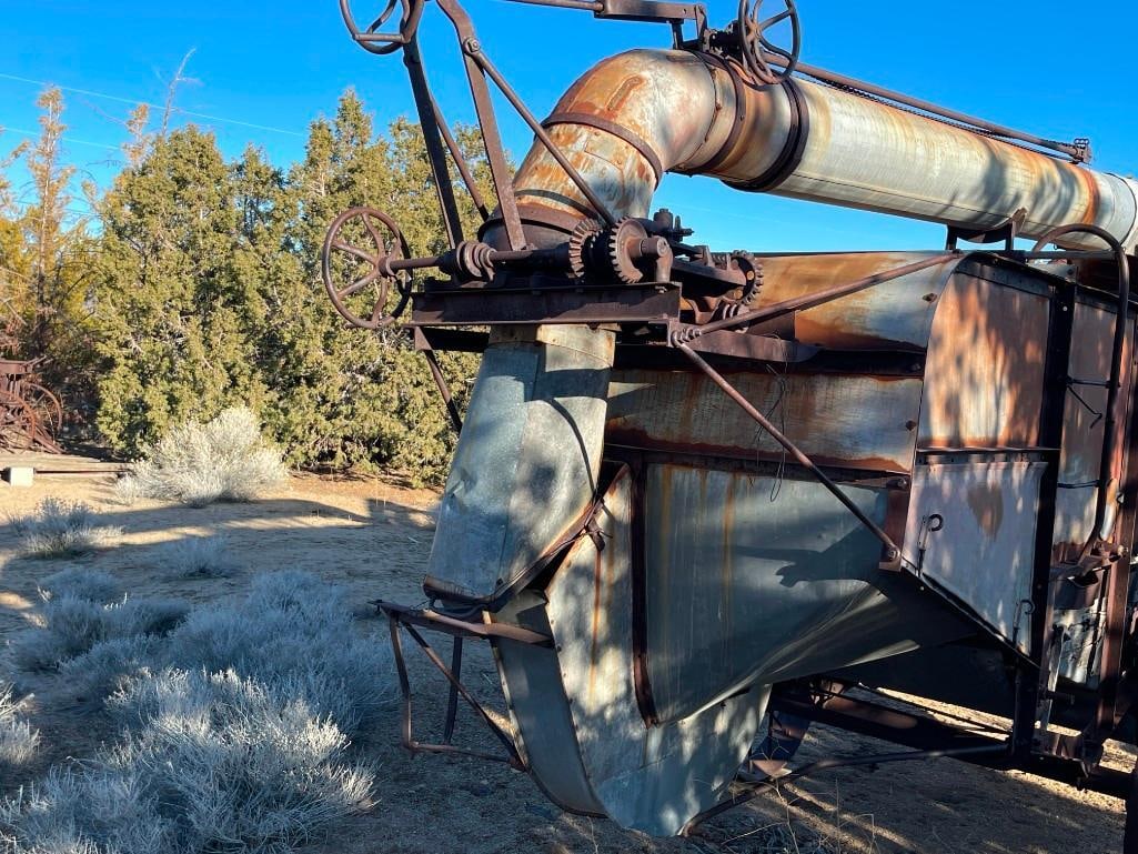 ANTIQUE FARMING IMPLEMENT THRESHING MACHINE - 14