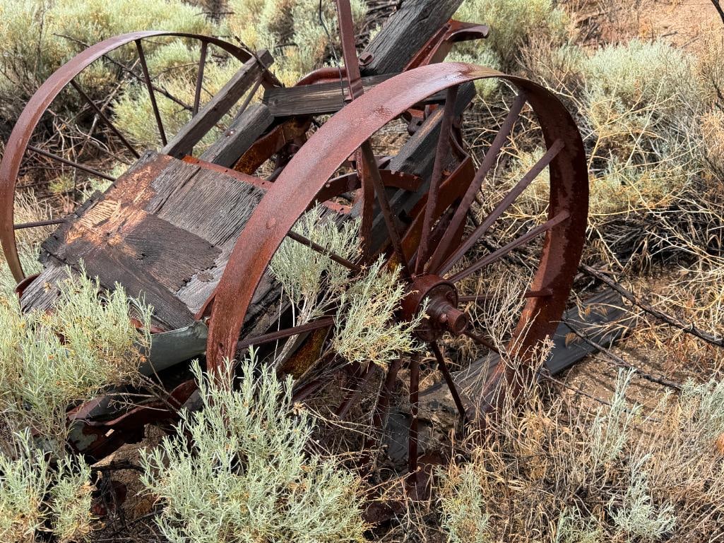 ANTIQUE FARMING / AGRICULTURE IMPLEMENT HORSE DRAWN / TRACTOR DRAWN CART WITH STEEL FRAME WHEELS - 12