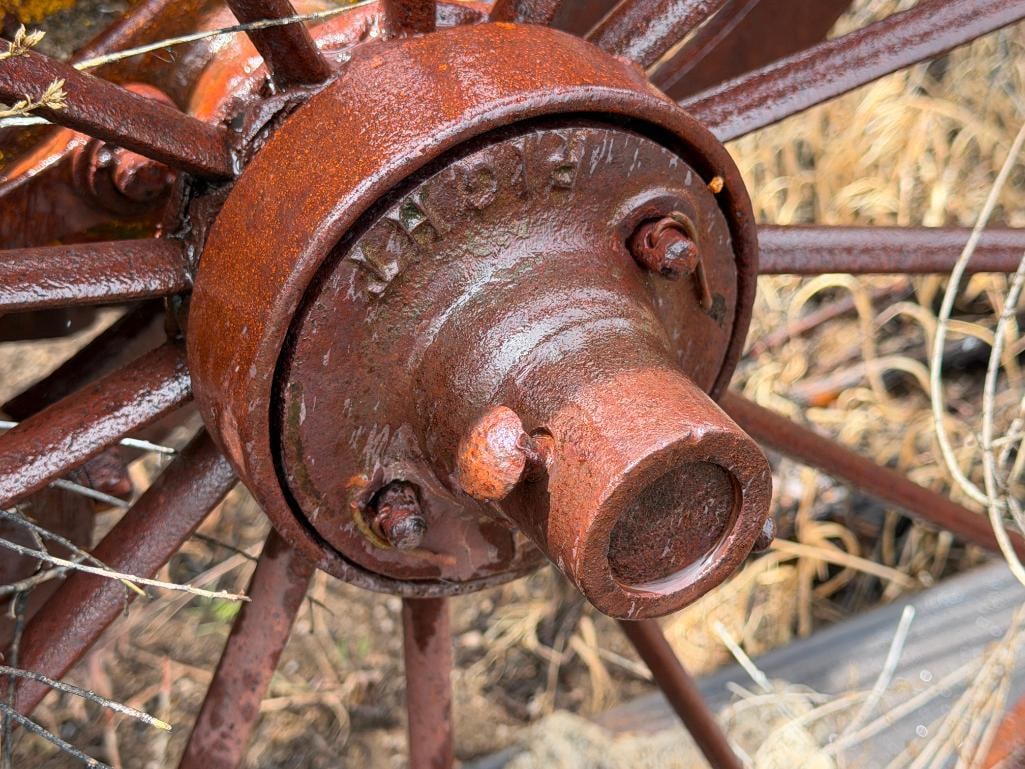 ANTIQUE FARMING / AGRICULTURE IMPLEMENT HORSE DRAWN / TRACTOR DRAWN CART WITH STEEL FRAME WHEELS - 13