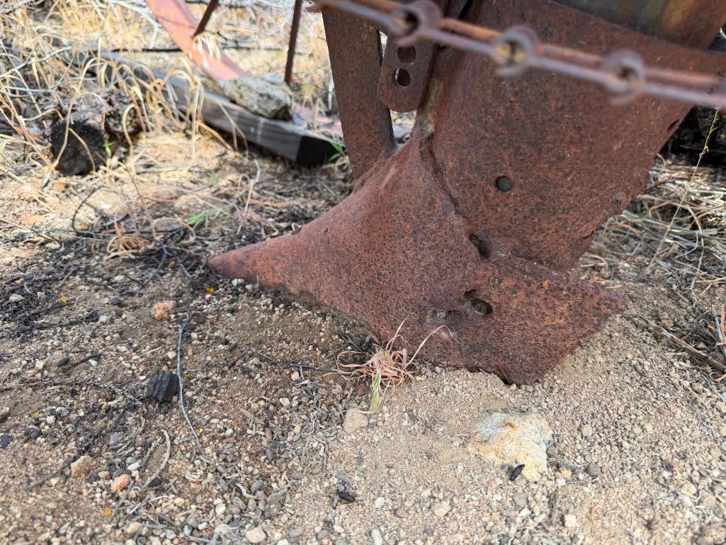 ANTIQUE FARMING / AGRICULTURE IMPLEMENT HORSE DRAWN / TRACTOR DRAWN CART WITH STEEL FRAME WHEELS - 8