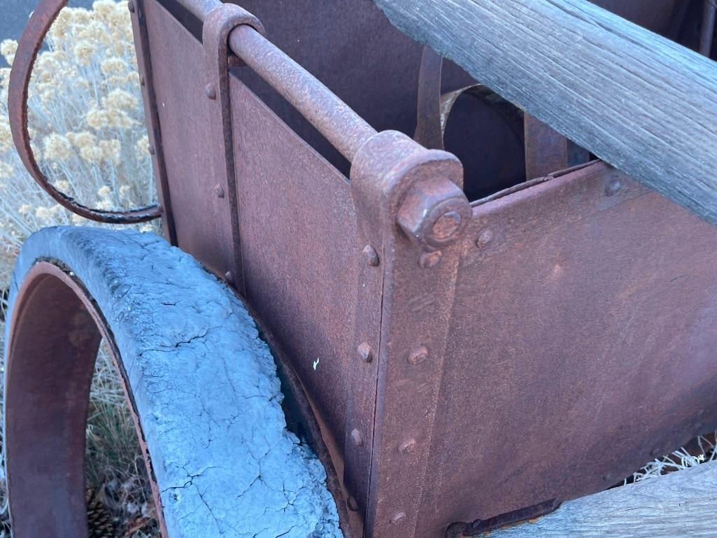 ANTIQUE MINING CART AND ACCESORIES - 12