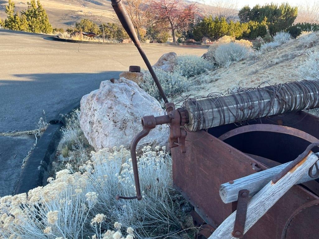 ANTIQUE MINING CART AND ACCESORIES - 6