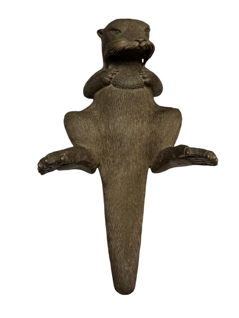 PHIL VANDERLEI COLD CAST BRONZE ANIMAL FIGURINE OF A SEA OTTER: EDITION OF 250, WITH CERTIFICATE / APPRAISAL FROM ADDI GALLERIES RENO, NV, APPRAISED FOR $350 IN 1987 14" L