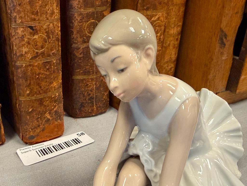 NAO LLADRO FINE PORCELAIN FIGURINE SITTING BALLERINA MADE IN SPAIN - 2